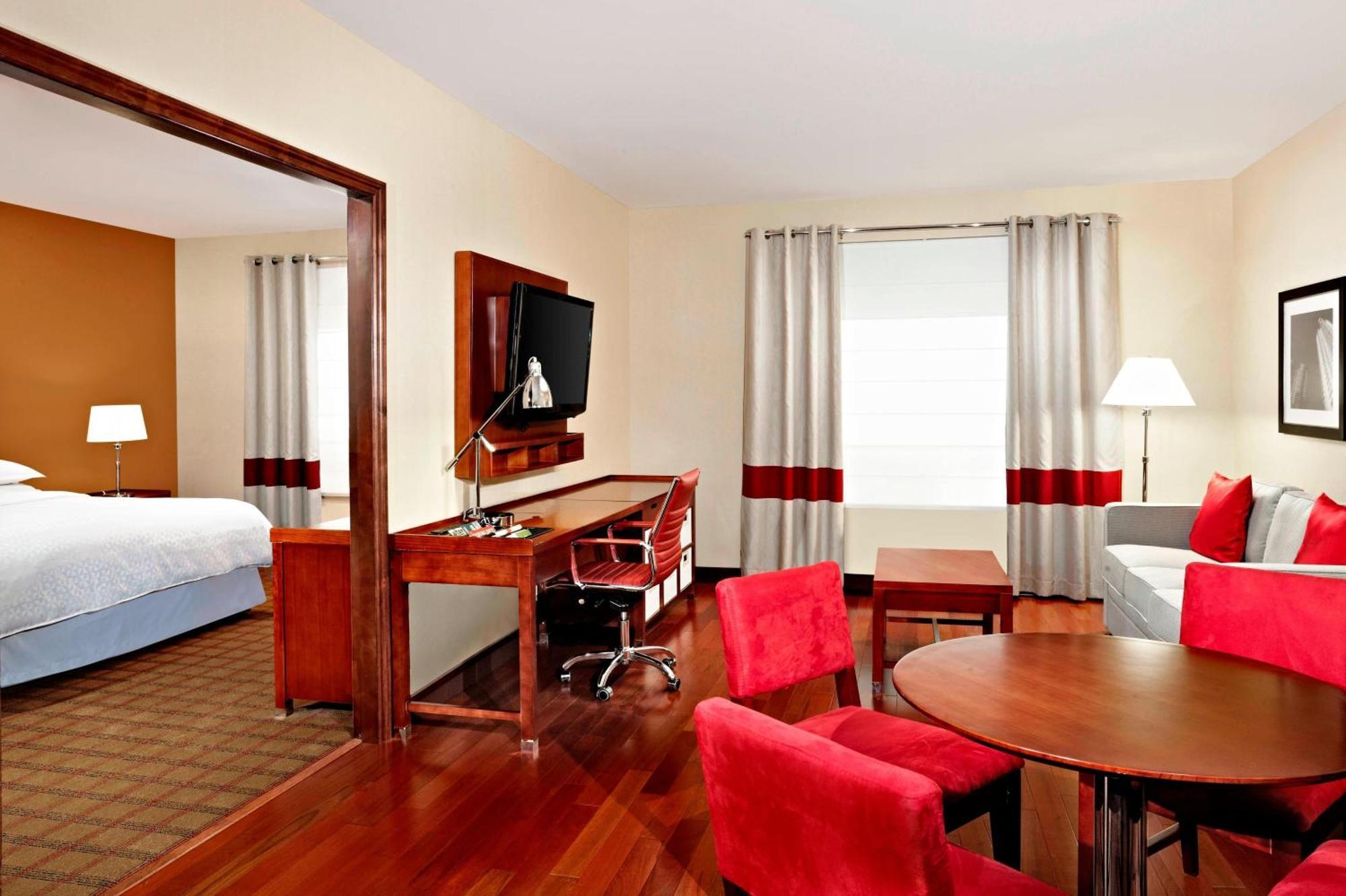 Four Points By Sheraton Calgary Airport Dış mekan fotoğraf